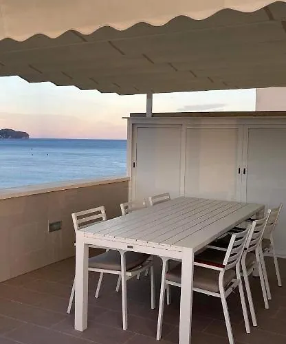 Duplex Penthouse Apartman *